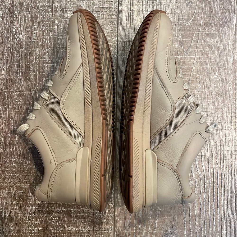 Everlane The Trainer Tennis Shoe Women’s Size 8.5, Wheat